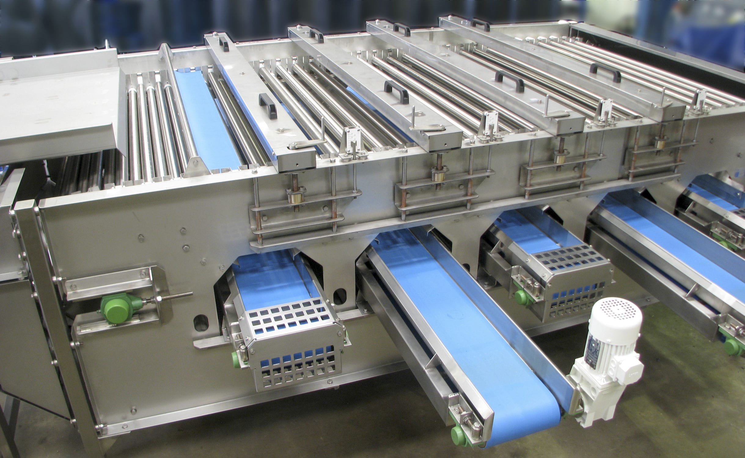 分级机广泛适用于选矿厂中与球磨机配成闭路循环程分程分流矿沙