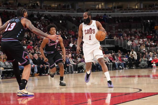 哈登36分单核带队险胜公牛 骑士末节断电仍守胜